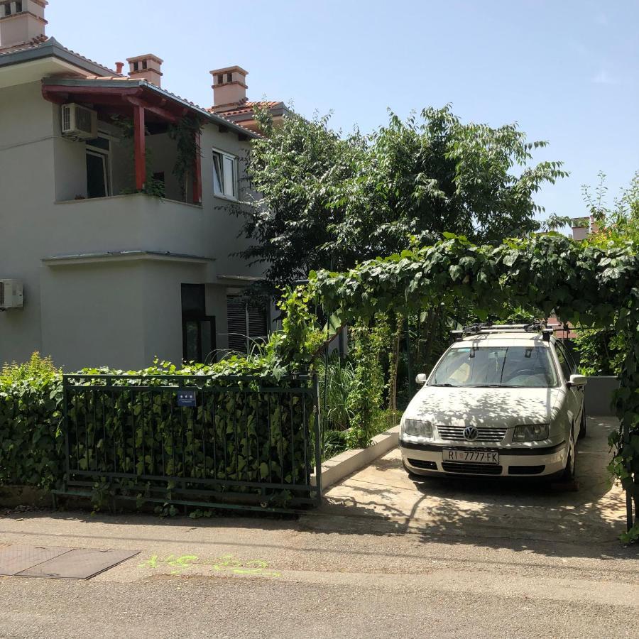 Apartment Giardino Rijeka Exteriör bild